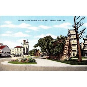 Vintage Havana‎ Cuba Defense Wall Postcard by Roberts Tobacco Co.